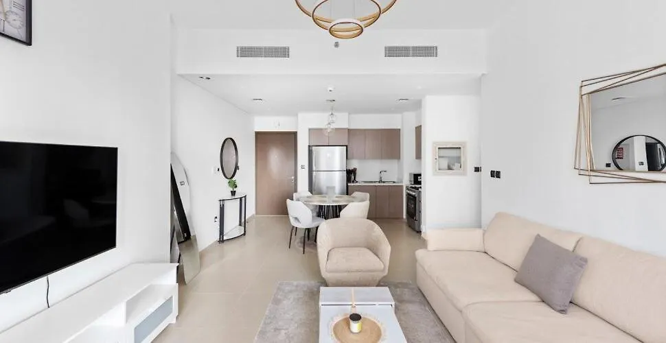 Spacious 2 Bedroom In Act1 Act 2 Downtown Dubai Apartamento